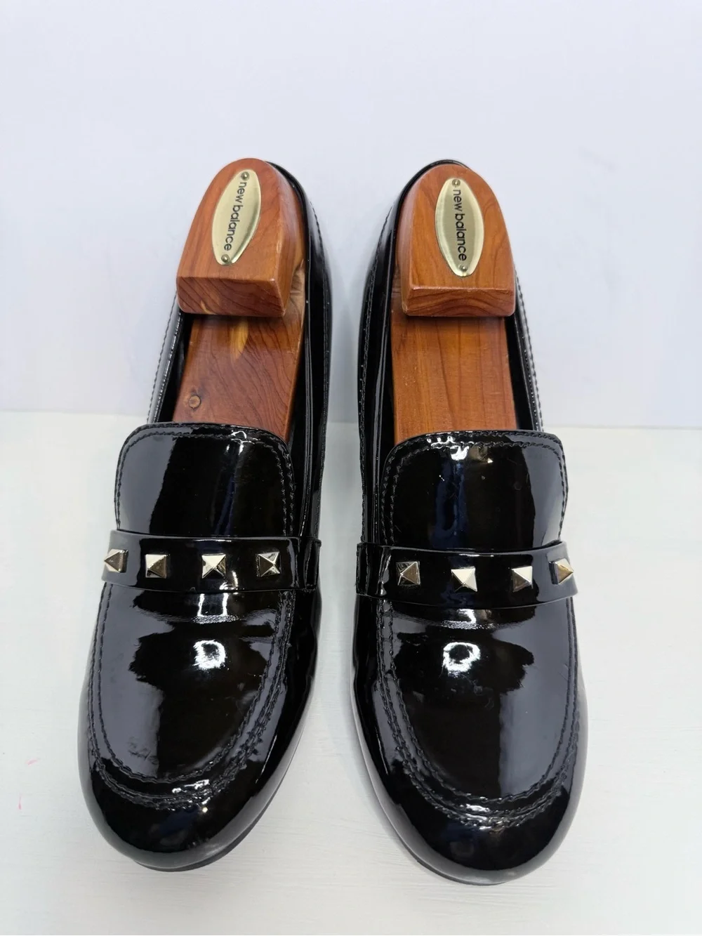 Marc Fisher Black Patent Loafers Silver Pyramid Studs Block Heel Pumps Size 9M